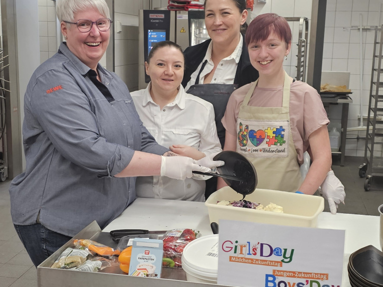 Gewinner Kreativ-Award 2024: REWE Waldhausen, Mönchengladbach